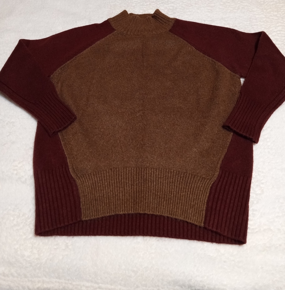 Margeaux and Elle sweater size medium